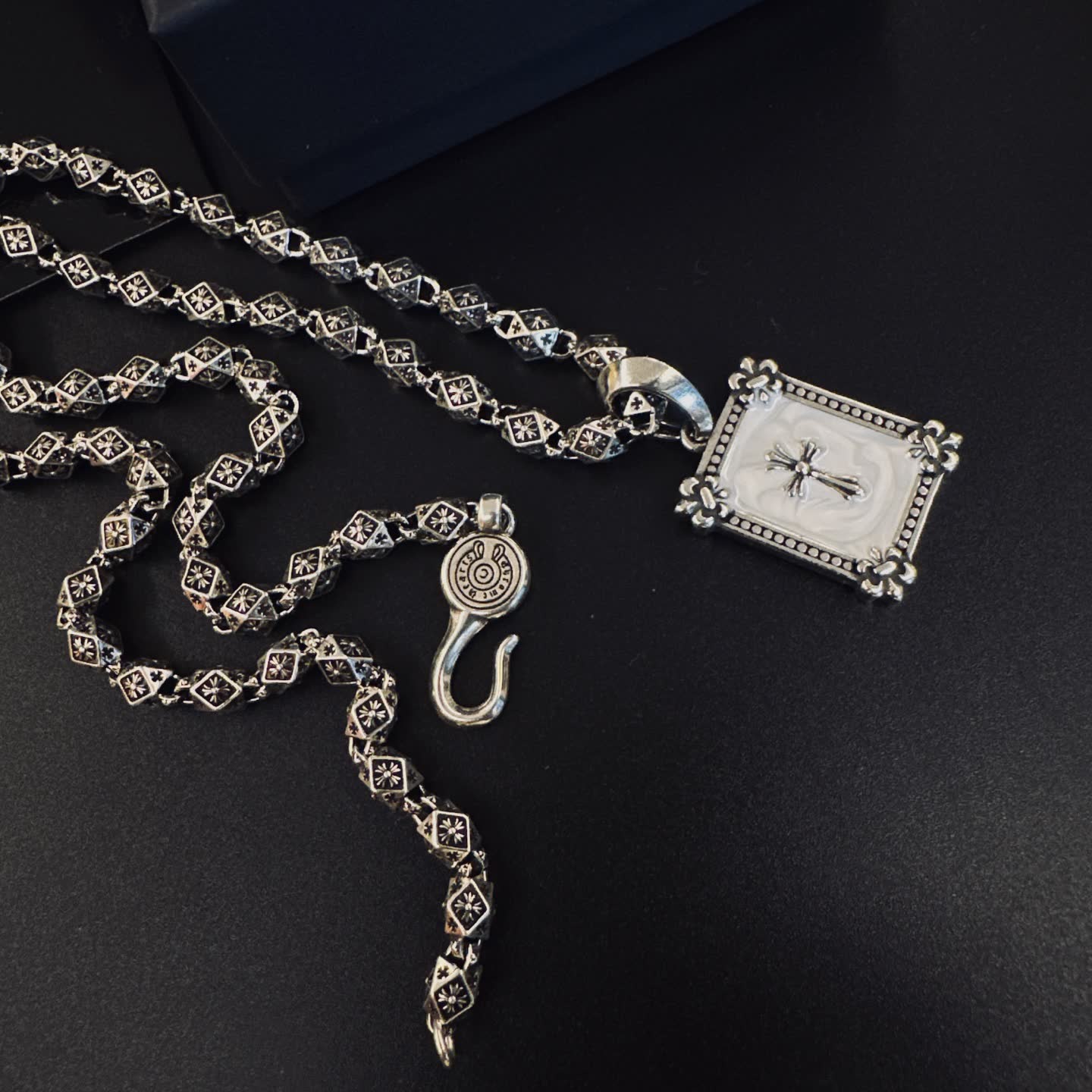 Chrome Hearts Rome Hearts Silver Cross Pendant Necklace
